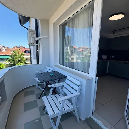 лилия 2 Apartment