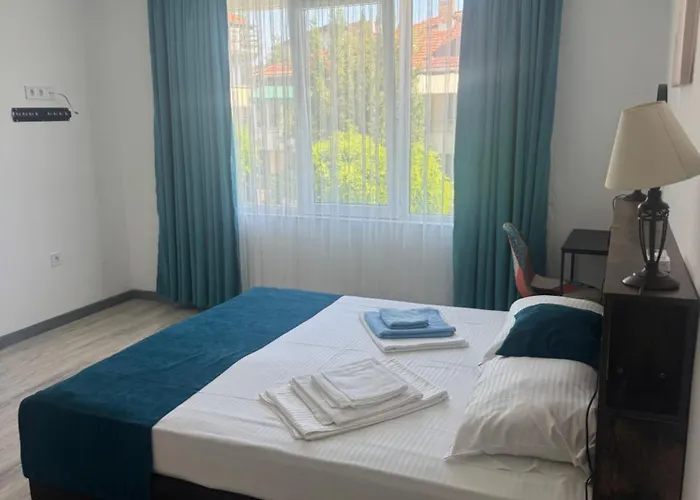 лилия 2 Apartman *