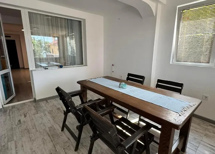 лилия 2 Apartman *