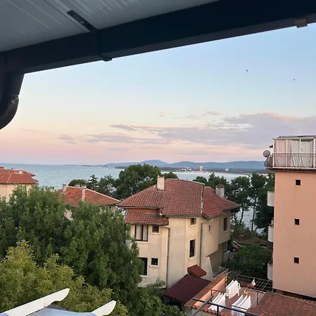 лилия 2 Appartement Primorsko